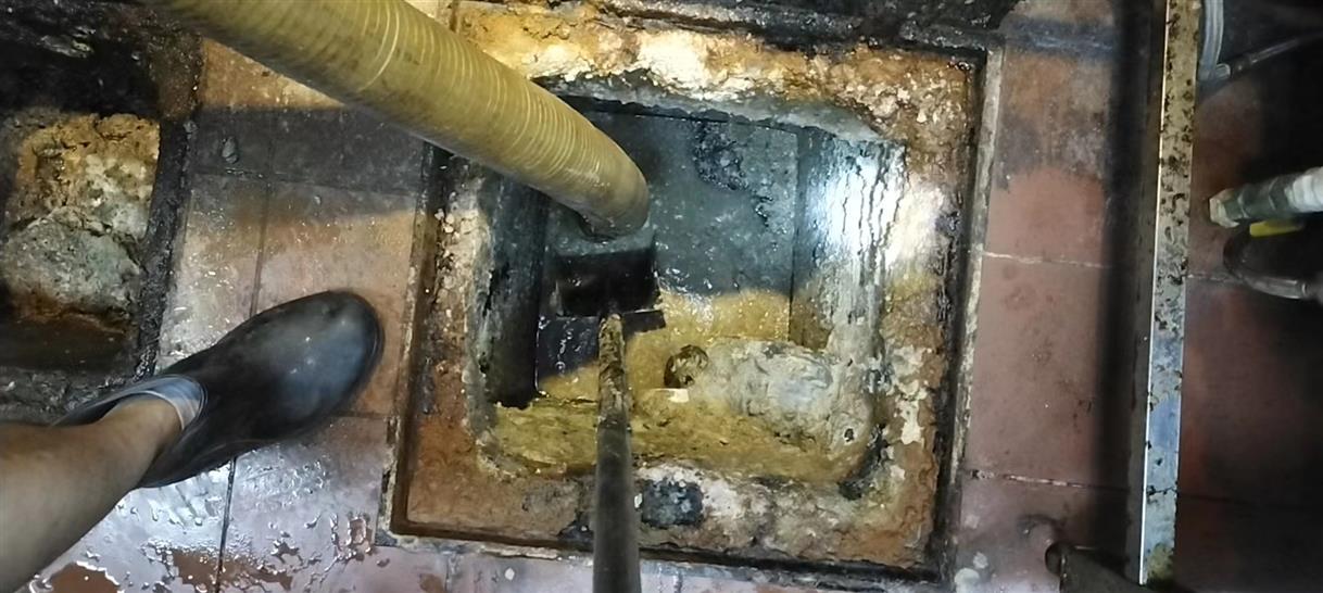 印台污水池清理一般都有毒气，怎么预防中毒呢？